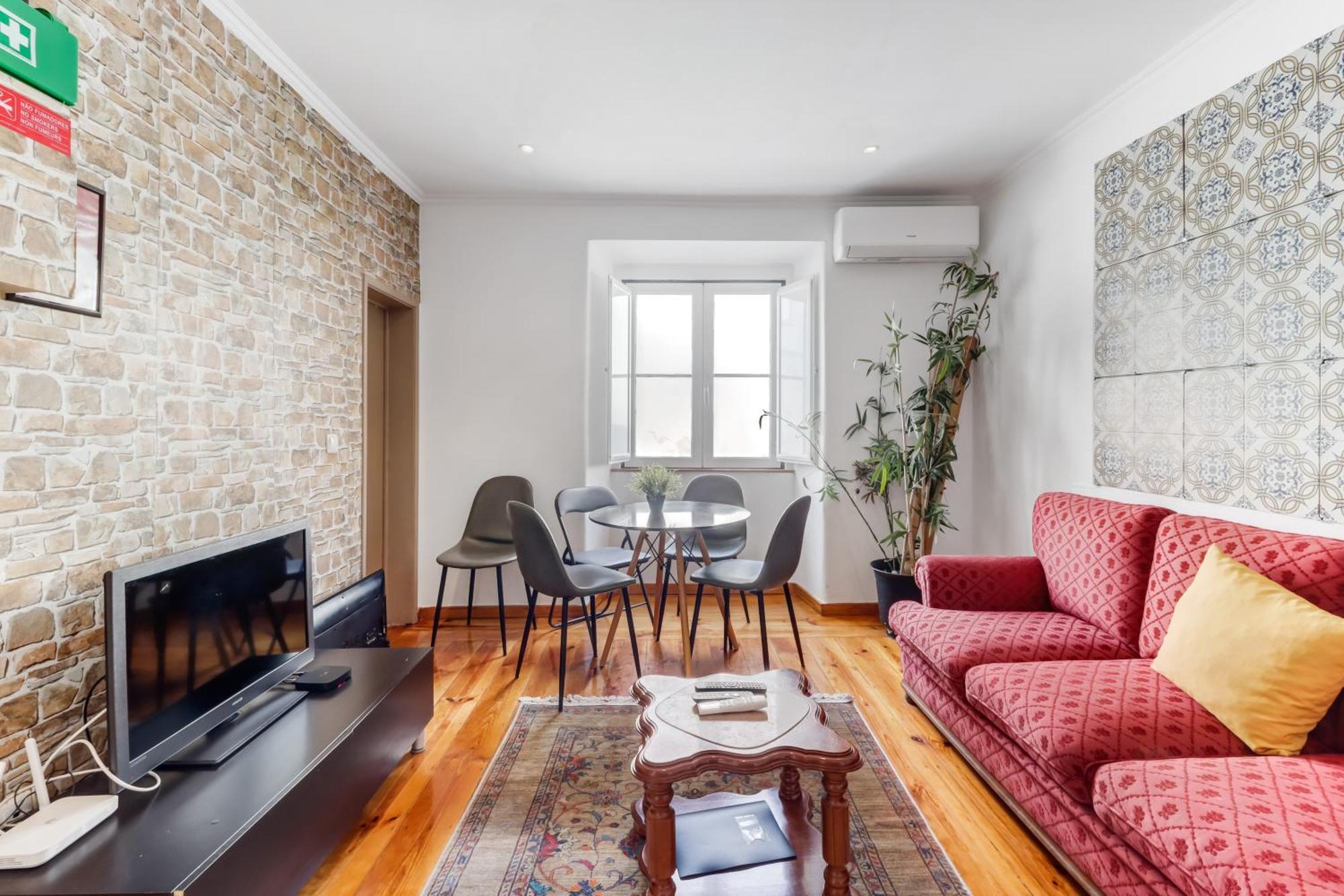 Apartment Santa Marta Lisbon